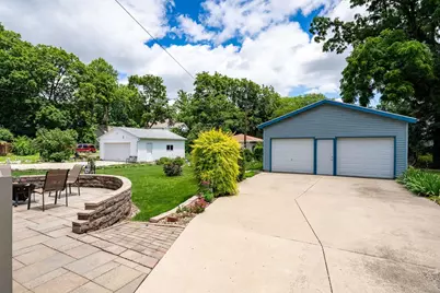810 S Fell Avenue, Normal, IL 61761 - Photo 7
