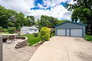 810 S Fell Ave, Normal, IL 61761 - Photo 7