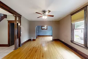 810 S Fell Ave, Normal, IL 61761 - Photo 13