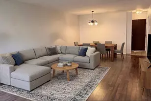 835 Judson Ave, Evanston, IL 60202 - Photo 3