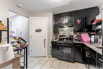 9607 S Merrill Avenue, Chicago, IL 60617 - Photo 3