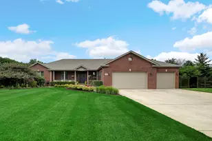 12755 W Covey Ct, New Lenox, IL 60451 - Photo 3
