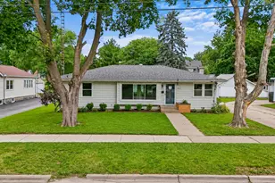 401 W Madison St, Belvidere, IL 61008 - Photo 3