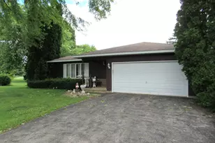 1N321 Country Life Dr, Maple Park, IL 60151 - Photo 3