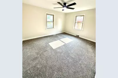 906 W Walnut Street, Kankakee, IL 60901 - Photo 7