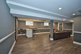 5841 S Newcastle Ave, Chicago, IL 60638 - Photo 7