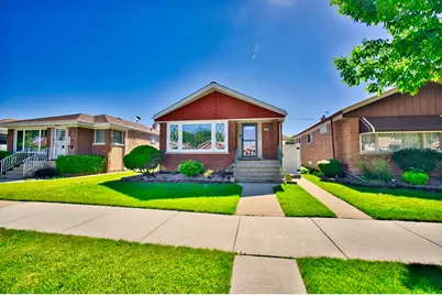 5841 S Newcastle Avenue, Chicago, IL 60638 - Photo 1