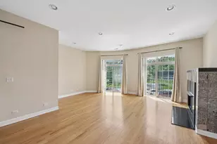 6425 W Touhy Ave, Chicago, IL 60646 - Photo 11