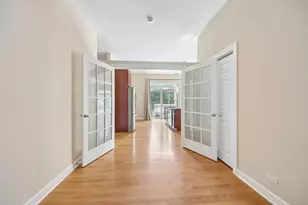 6425 W Touhy Ave, Chicago, IL 60646 - Photo 21