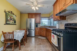 1703 Cora St, Crest Hill, IL 60403 - Photo 13