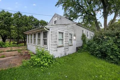122 Garver Avenue, Rockford, IL 61102 - Photo 7