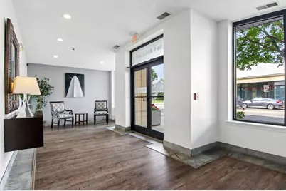 106 S Ridgeland Avenue #402, Oak Park, IL 60302 - Photo 5