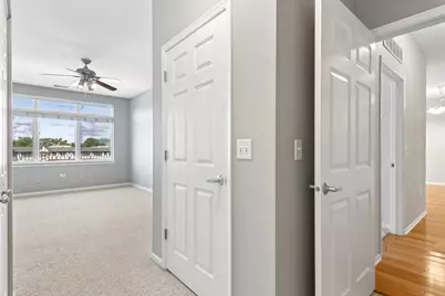 106 S Ridgeland Avenue #402, Oak Park, IL 60302 - Photo 23