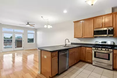 106 S Ridgeland Avenue #402, Oak Park, IL 60302 - Photo 15