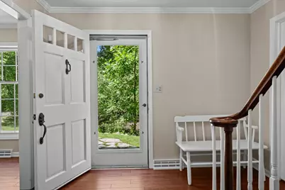 14 Bristol Court, Lincolnshire, IL 60069 - Photo 3