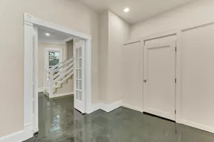 [Address not provided], Chicago, IL 60620 - Photo 11