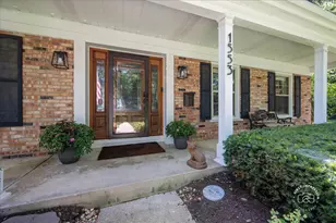 1553 Allen Ln, Saint Charles, IL 60174 - Photo 5