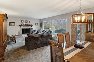 435 Forest Trail, Oak Brook, IL 60523 - Photo 19