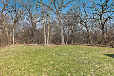 435 Forest Trail, Oak Brook, IL 60523 - Photo 9