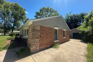343 Merrimac St, Park Forest, IL 60466 - Photo 3