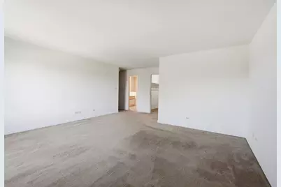 501 Lake Hinsdale Drive #408, Willowbrook, IL 60527 - Photo 13