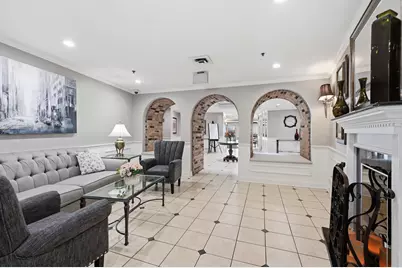 501 Lake Hinsdale Drive #408, Willowbrook, IL 60527 - Photo 3