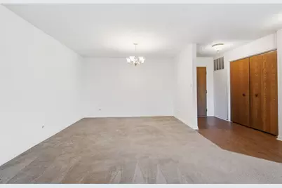 501 Lake Hinsdale Drive #408, Willowbrook, IL 60527 - Photo 7