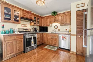 13124 Forest View Ln, Crestwood, IL 60418 - Photo 9