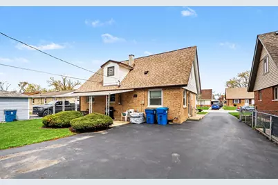 13124 Forestview Lane, Crestwood, IL 60418 - Photo 3