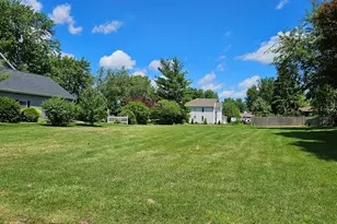 1627 Lake Holiday Dr, Lake Holiday, IL 60548 - Photo 3