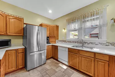 715 N County Street, Waukegan, IL 60085 - Photo 7