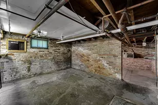 715 N County St, Waukegan, IL 60085 - Photo 17