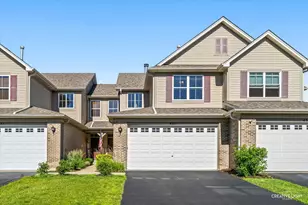 449 Dancer Ln, Oswego, IL 60543 - Photo 1