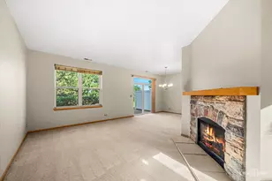 449 Dancer Ln, Oswego, IL 60543 - Photo 3