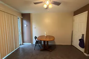 351 E 91st St, Chicago, IL 60619 - Photo 7