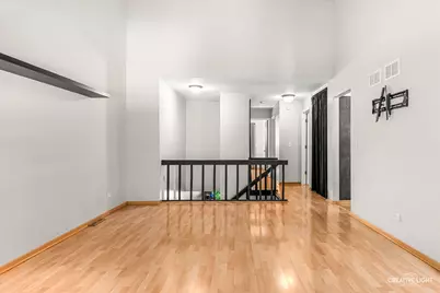 29W365 Thornwood Lane #365, Warrenville, IL 60555 - Photo 3