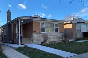6078 N Troy St, Chicago, IL 60659 - Photo 1