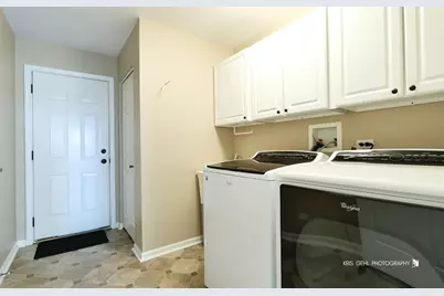 6430 Ginos Way, Fox Lake, IL 60020 - Photo 11