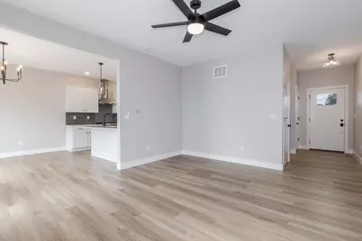 401 Jenny Lane #B, Heyworth, IL 61745 - Photo 15