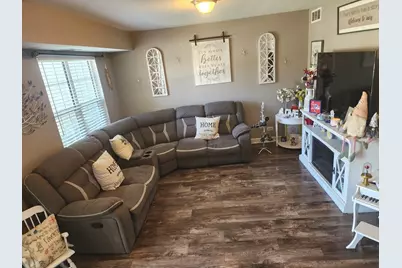 54 Sandhurst Road, Mundelein, IL 60060 - Photo 5