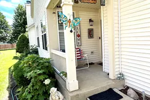 21105 Silver Moon Lake Way, Crest Hill, IL 60403 - Photo 3