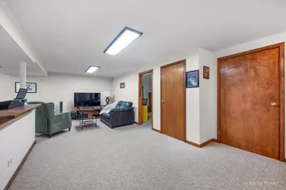 303 Torrington Drive, Bloomingdale, IL 60108 - Photo 33