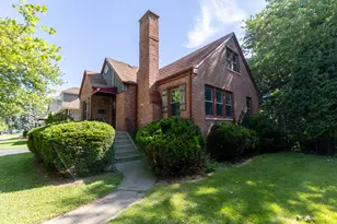 3743 S Highland Ave, Berwyn, IL 60402 - Photo 1