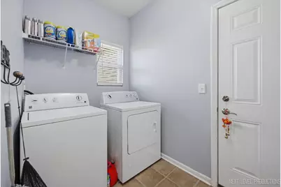 2427 Emerald Lane, Yorkville, IL 60560 - Photo 25