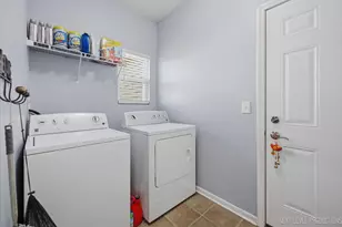 2427 Emerald Ln, Yorkville, IL 60560 - Photo 25