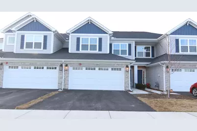 334 N Masters Drive, Addison, IL 60101 - Photo 1