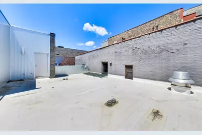 614 N Ashland Avenue, Chicago, IL 60622 - Photo 17