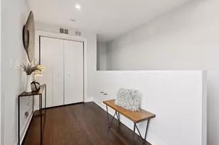 854 N May St, Chicago, IL 60642 - Photo 21