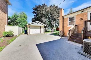 479 N Elm Ave, Elmhurst, IL 60126 - Photo 37