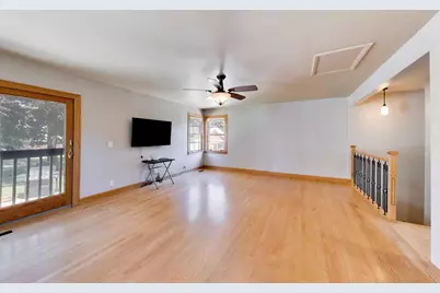 479 N Elm Avenue, Elmhurst, IL 60126 - Photo 13